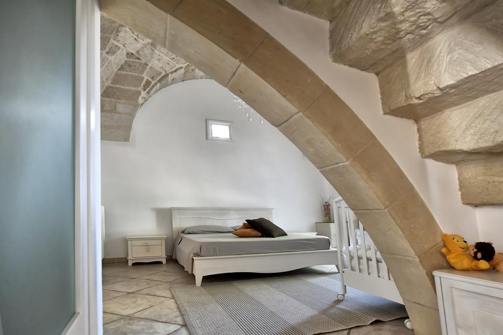 Villa Panagias Tis Loreto Zollino エクステリア 写真