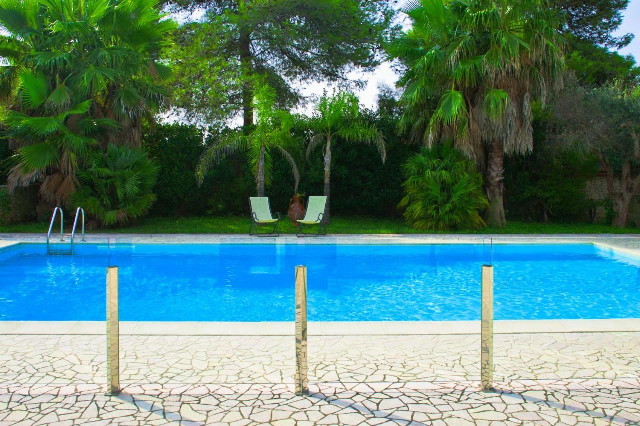 Villa Panagias Tis Loreto Zollino エクステリア 写真